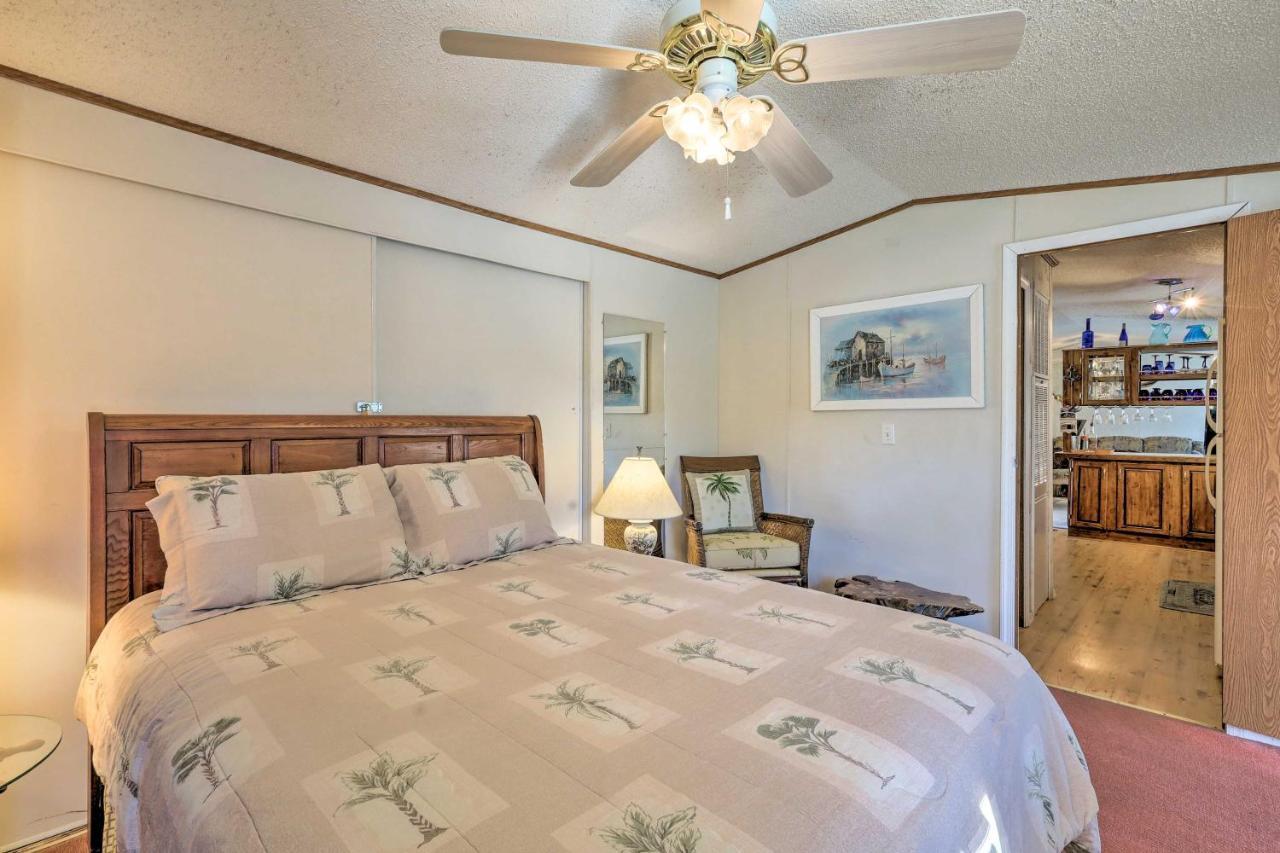 Quaint Chincoteague Island Hideaway With 2 Porches!ヴィラ エクステリア 写真
